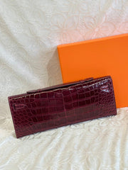 KELLY CUT 31 IN SANGRIA PURPLE SHINNY ALLIGATOR LEATHER WITH SILVER HARDWARE (MADE-TO-ODER)