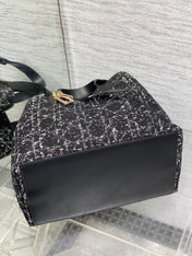 MEDIUM 28 TOUJOURS BAG IN BLACK MIX WHITE CANNAGE TWEED WITH GOLD HARDWARE