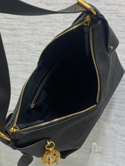 DIOR 25S MEDIUM VOYAGE BAG 28 IN BLACK FLAT MACROCANNAGE GRAINED CALFSKIN