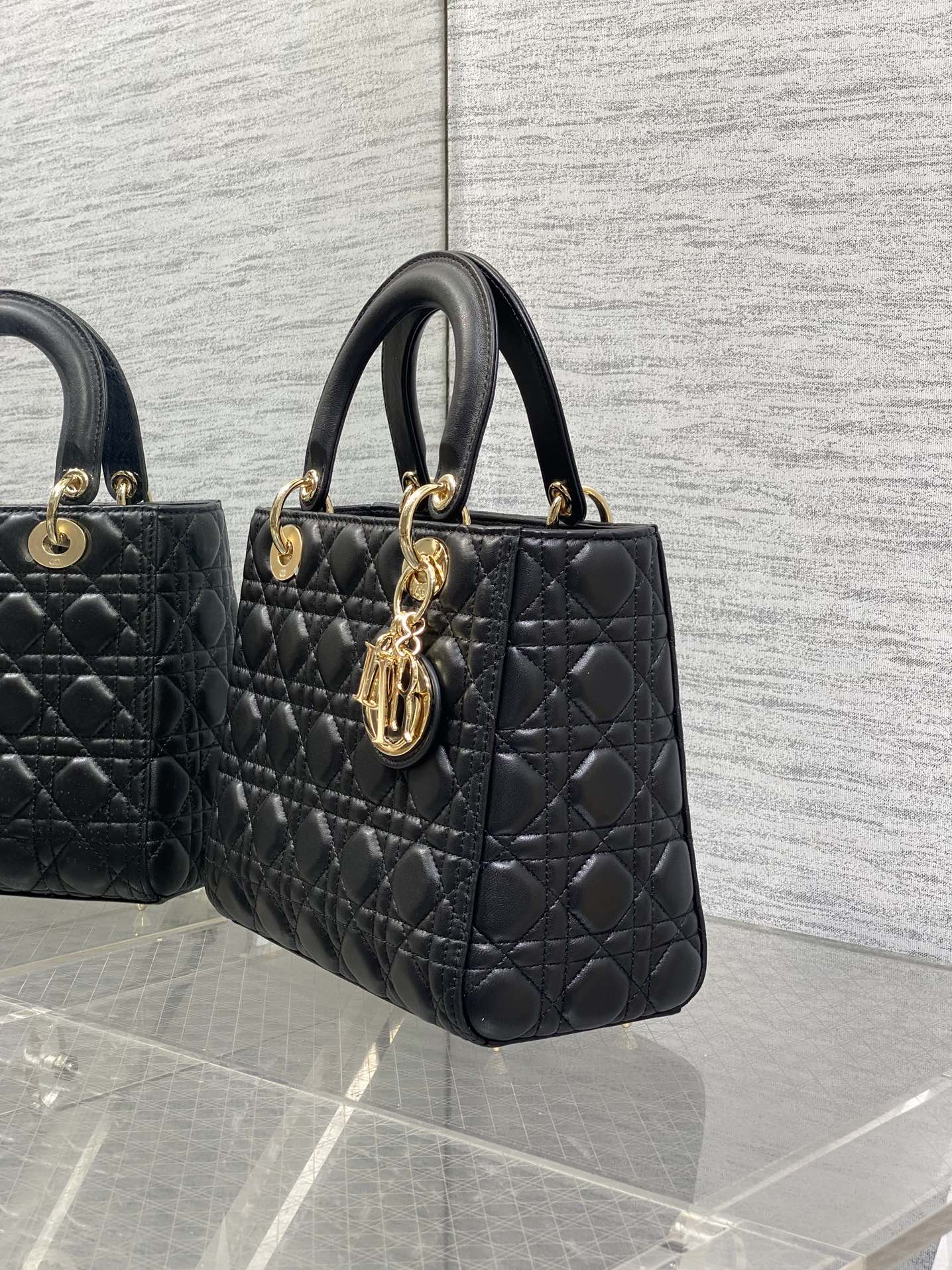 DIOR 25S MEDIUM LADY BAG 24 IN BLACK CALFSKIN GOLD HARDWRE