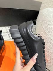 BOUNCING SNEAKER IN FULL BLACK CALFSKIN