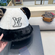 FISHERMAN HAT IN WHITE MIX BLACK WOOL AND RABBIT FUR 409759