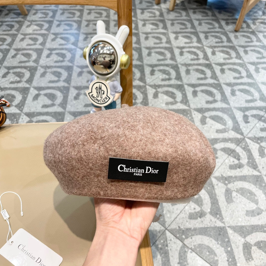 AUSTRALIAN BERET HAT IN PAPER BEIGE WOOL FELT 431716