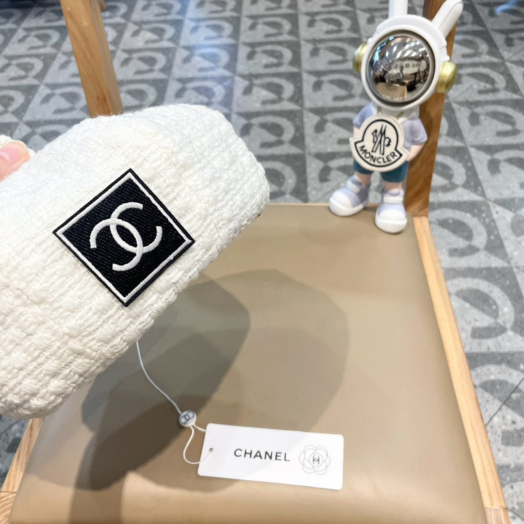 BERET HAT WHITE 431753