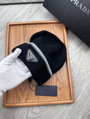 BEANIE HAT IN BLACK WOOL 349648
