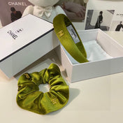 OLIVE GREEN VELVET HAIRBAND 124629