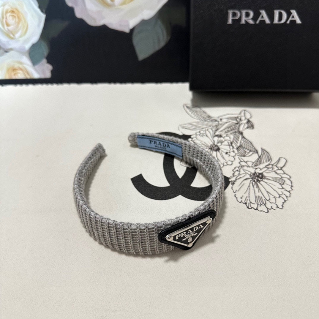 HAIRBAND IN PALE GRAY KNITTED WOOL 381467