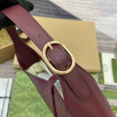JACKIE MEDIUM SHOULDER BAG 35 IN WINE RED CALFSKIN GOLD HARDWARE