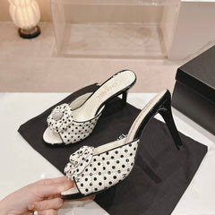 Double C New Camellia High Heel White/Black caro