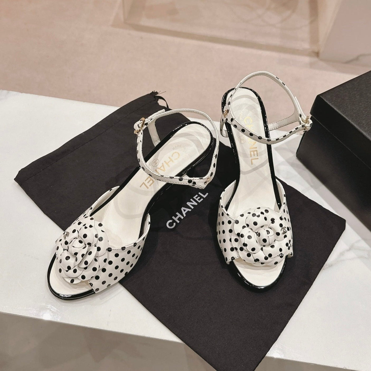 Double C New Camellia High Heel Sandals White/ Black Caro