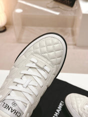 SNEAKERS IN GLOSSY WHITE LAMBSKIN