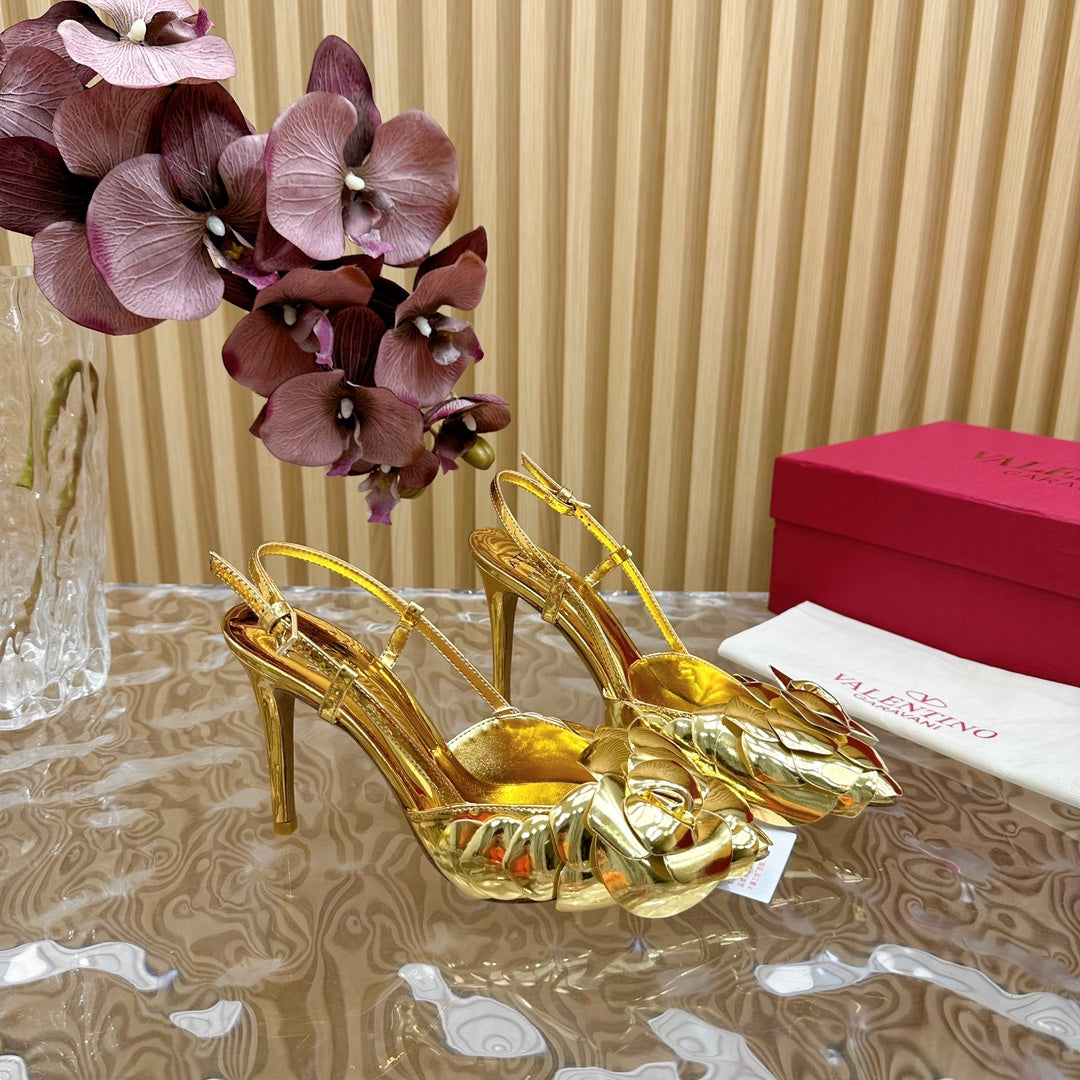 ATELIER SLINGBACK HEELS 95 MM IN GOLD METALLIC CALFSKIN