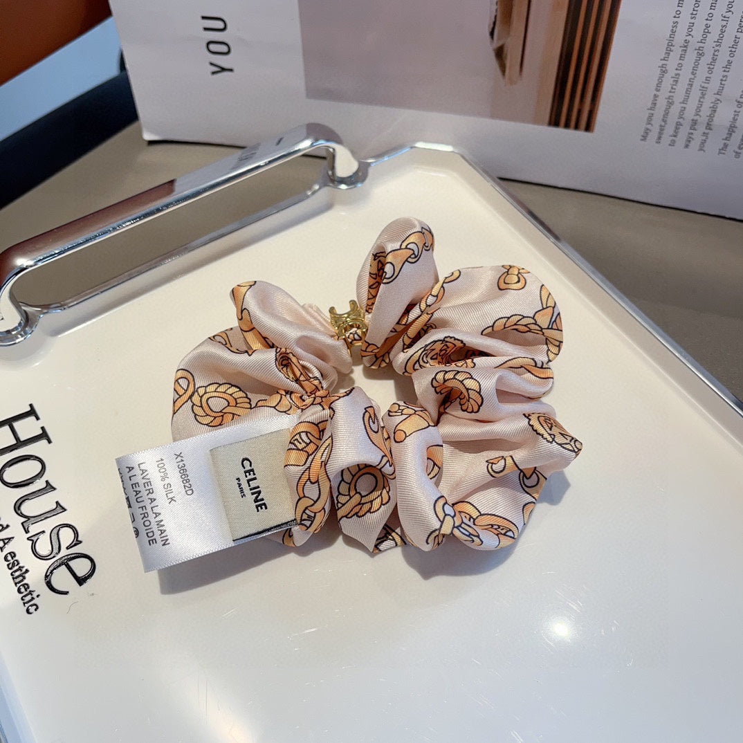 WHITE MIX LIGHT GOLD WRINKLED FABRIC SCRUNCHIE 417306