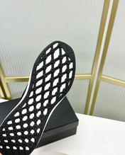 SNEAKER IN BLACK SUEDE AND BREATHABLE MESH