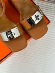 WEDGES SANDALS TAWNY LAMBSKIN