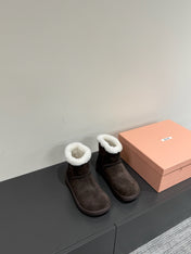 ANKLE BOOTS IN DARK CHOCOLATE SUEDE AND FLEECE LINING