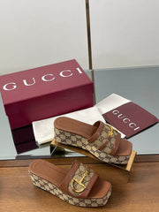 HIGH 6.3 CM WEDGE SANDALS IN BROWN CALFSKIN AND FABRIC