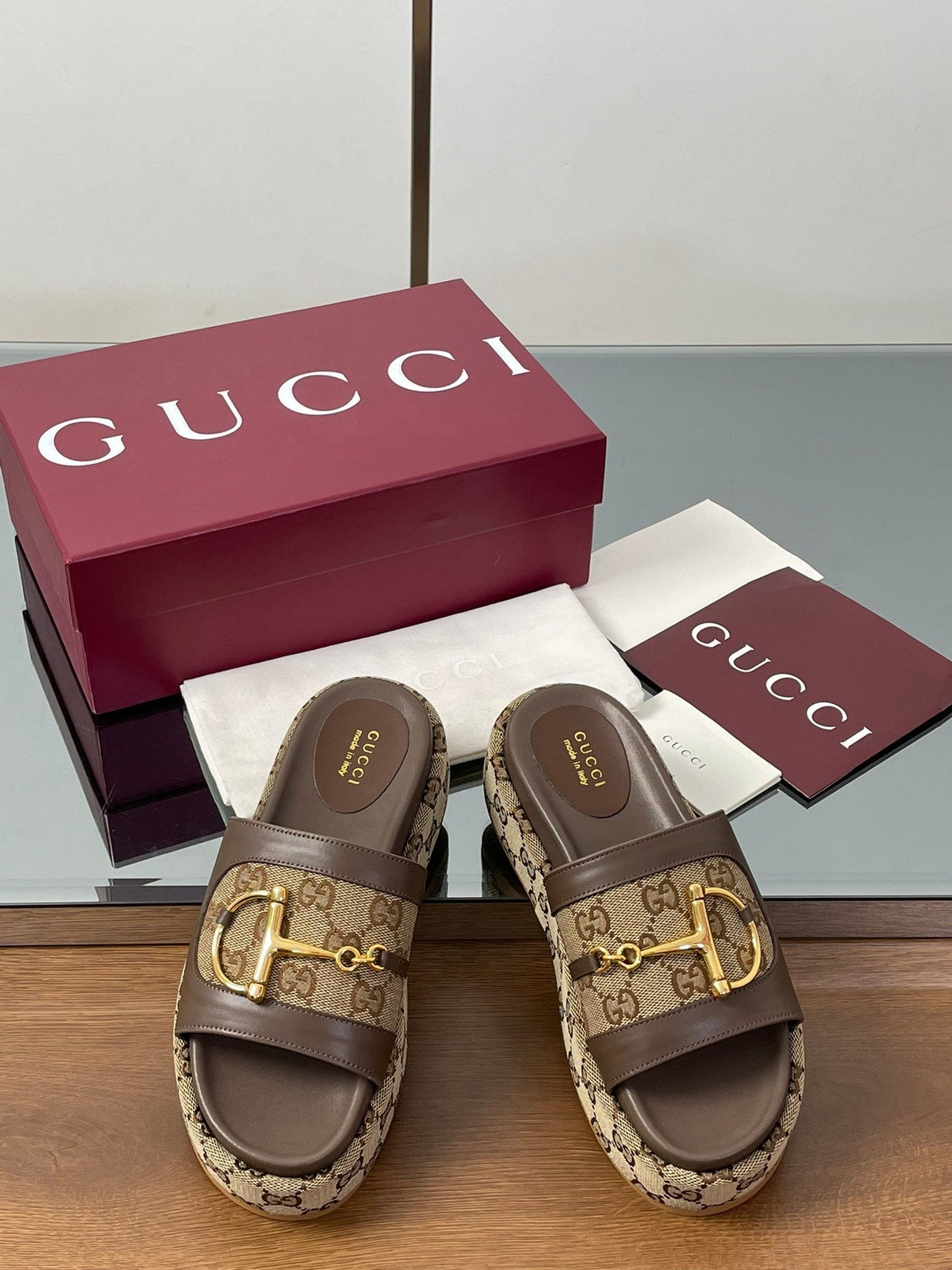 HIGH 5.5 CM WEDGE SANDALS IN BROWN MIX BEIGE CALFSKIN AND FABRIC