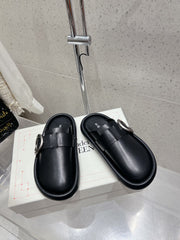 ARC CLOG MULES IN BLACK CALFSKIN