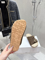 LOEWE 26S EASE SLIDE IN DARK BROWN SUEDE