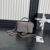 CHANEL 25S VANITY CASE 17 IN CHARCOAL GRAY PATENT CALFSKIN GOLD HARDWARE