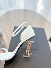 CLASSIC HIGH HEELS 10 CM IN WHITE PATENT CALFSKIN
