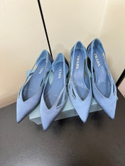 CUT-OUT BALLERINAS IN PERANO BLUE SATIN