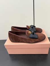 LOAFERS WITH BOW IN CHOCOLATE SUEDE