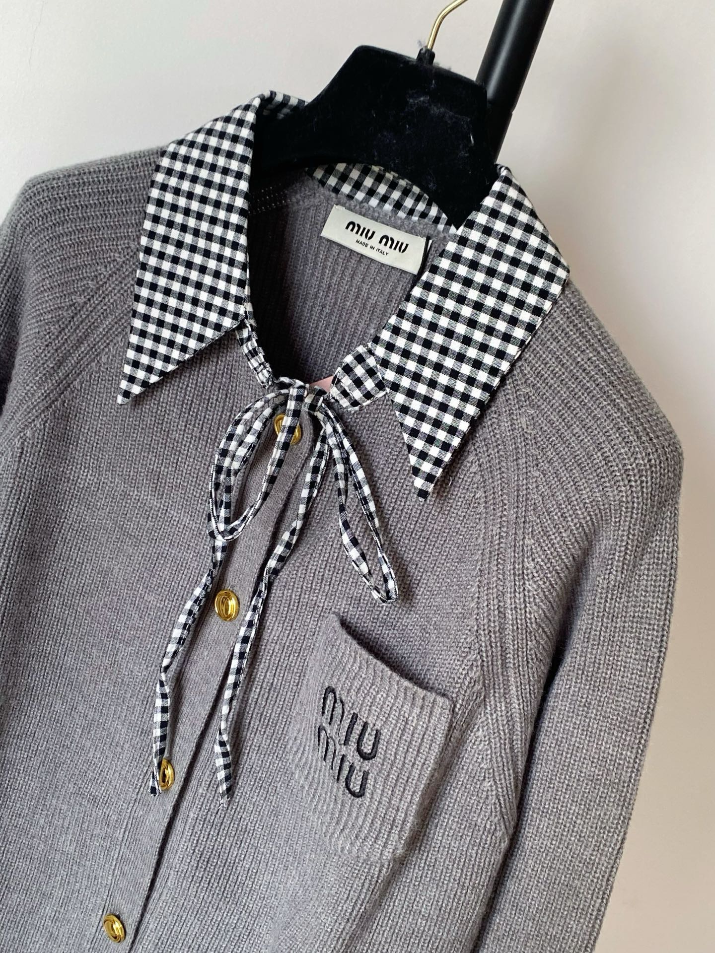 MIUMIU CARDIGAN STYLE 304
