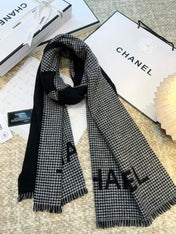 HOUNDSTOOTH SCARF 185 CM IN BLACK CASHMERE 393123