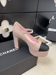 FLATFORM SANDAL IN LIGHT PINK TWEED AND BLACK FABRIC