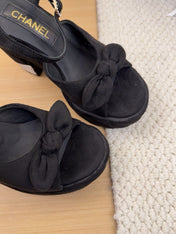 HIGH 12 CM PLATFORM SANDALS IN BLACK SUEDE