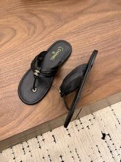 CHANEL 26S THONG SANDALS IN BLACK CALFSKIN WITH CC LOGO
