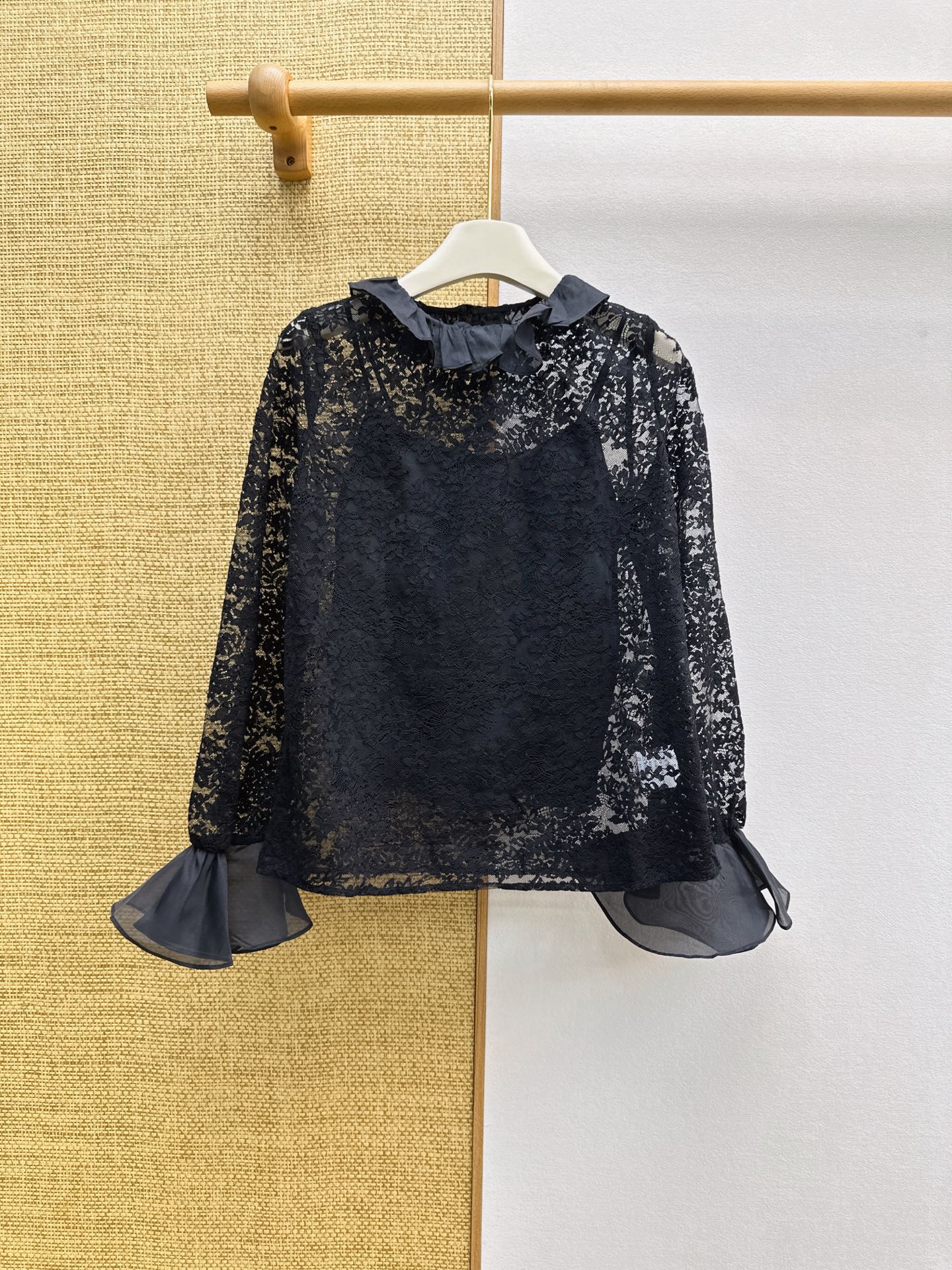 VALENTINO 26S LACE SHIRT STYLE 28