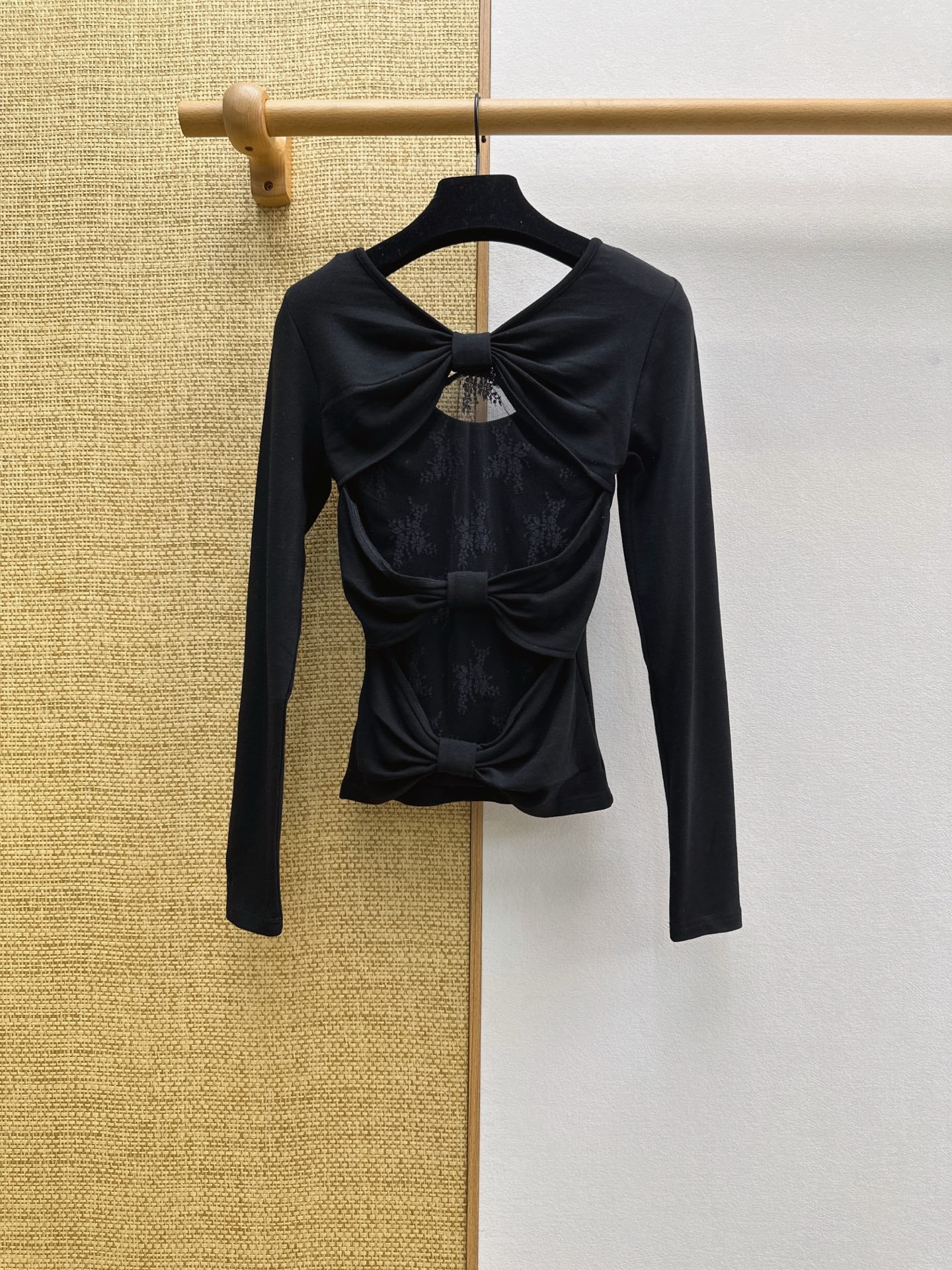 VALENTINO 26S LONG-SLEEVE LACE T-SHIRT STYLE 26