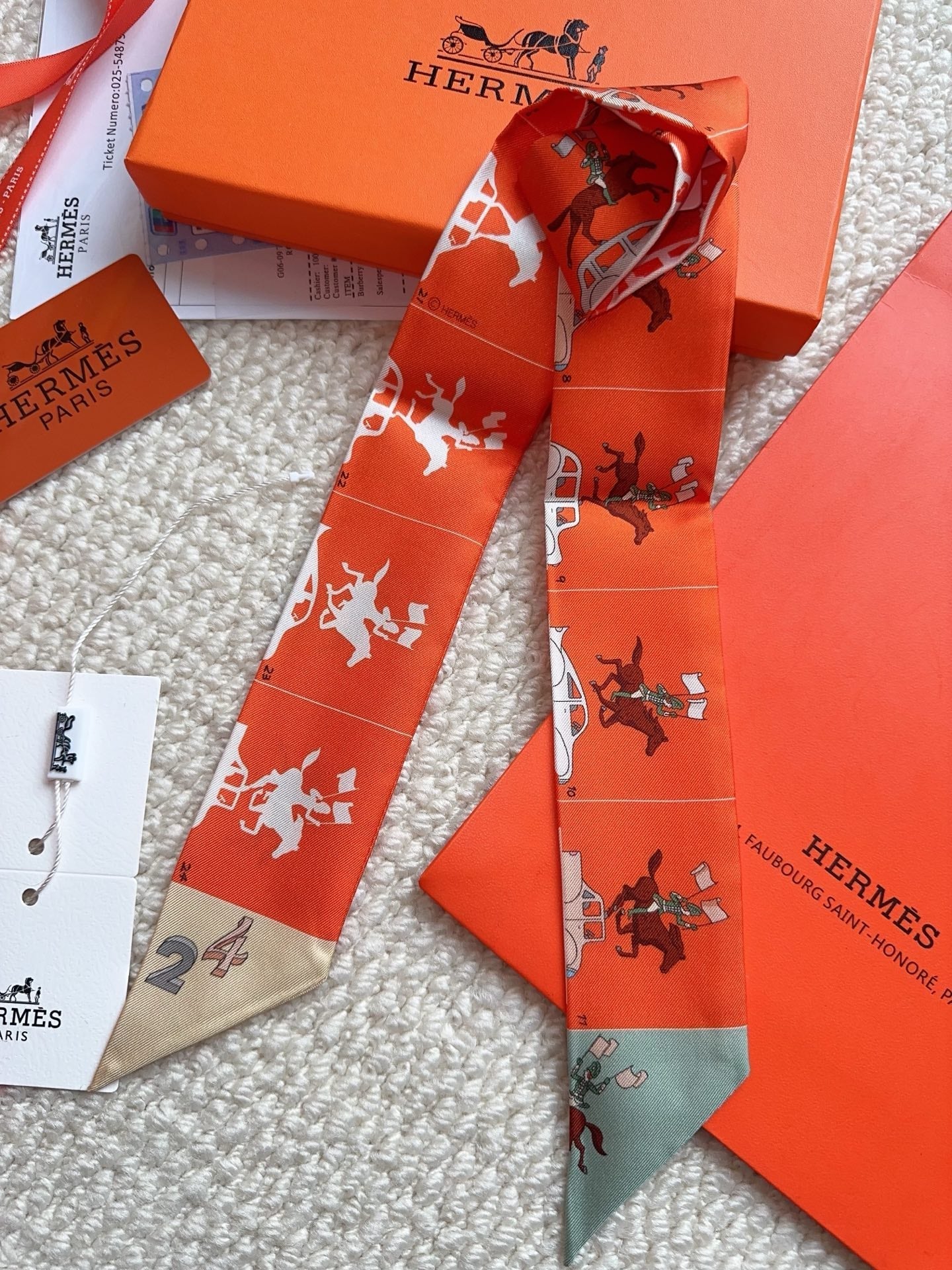 HERMES 26S SCARF 86 IN SILK 309602