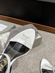 PADLOCK POINTY NAKED SANDAL 85 MM IN WHITE CALFSKIN