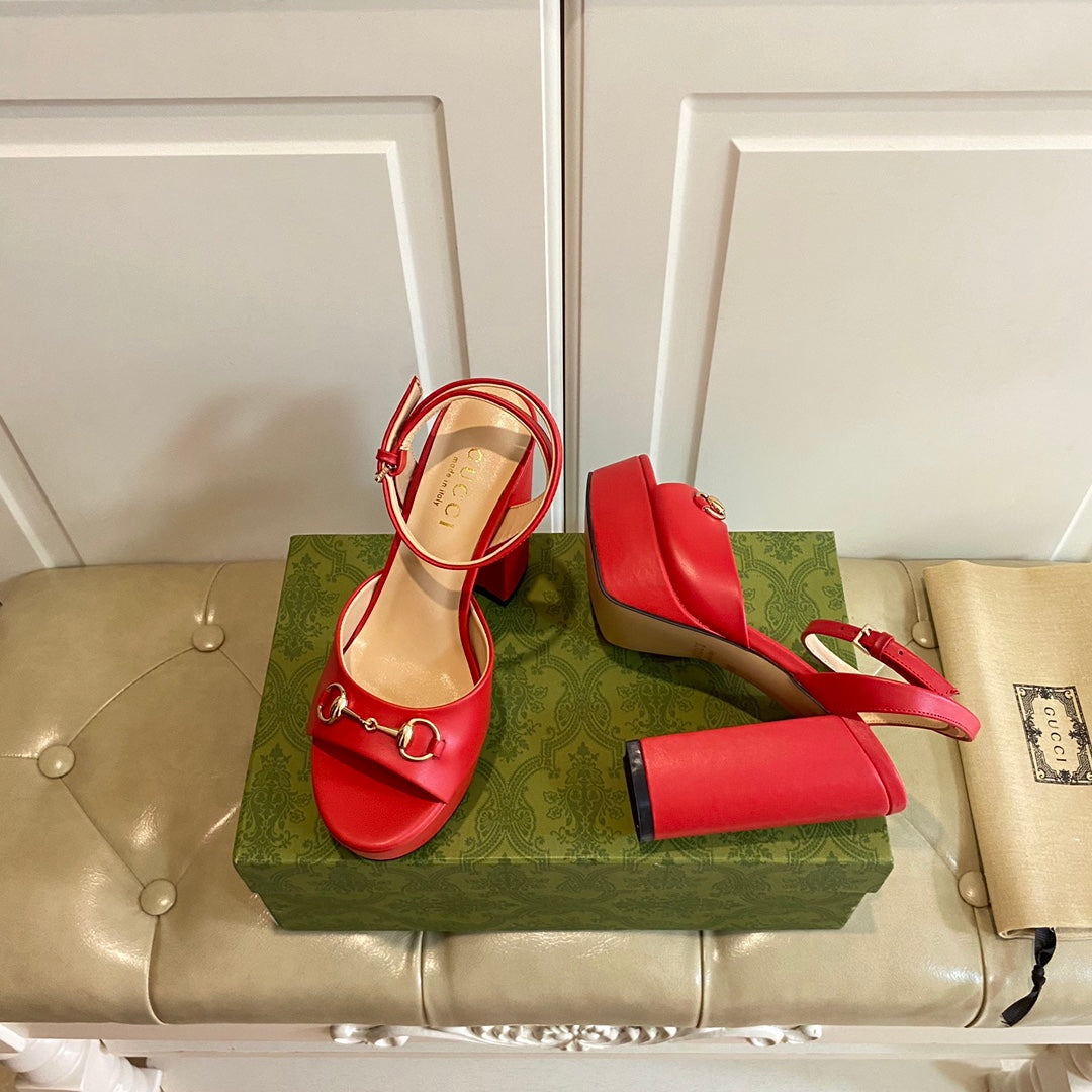 GG HORSEBIT PLATFORM SANDAL IN SCARLET RED SHEEPSKIN