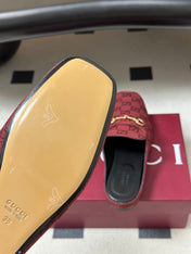 GUCCI 26S HORSEBIT LOAFER MULES IN RED CANVAS