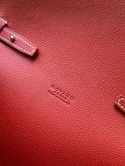 CHYPRE WALLET-POUCH 21 IN CLASSIC RED GOYARDINE CANVAS AND CALFSKIN