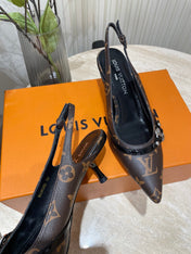 HIGH SLINGBACKS 5 CM IN CHOCOLATE BROWN MONOGRAM CALFSKIN