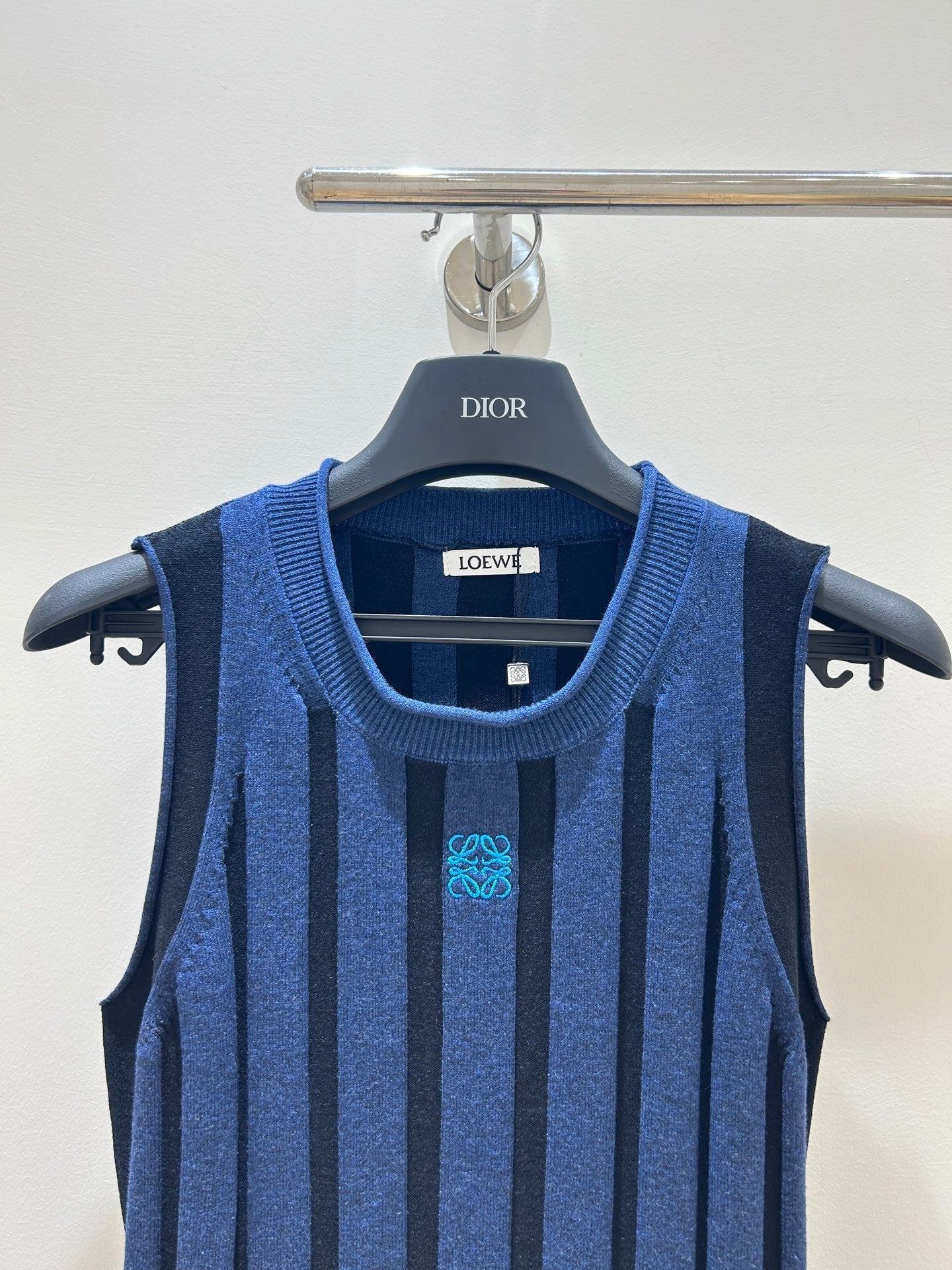 LOEWE SLEEVELESS DRESS STYLE 182