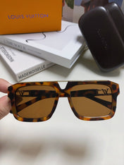 MASCOT PILOT SQUARE SUNGLASS 581376 IN HAVANA ACETATE GOLD METAL