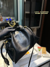 MEDIUM FLAMENCO PURSE 29 IN BLACK NAPPA LAMBSKIN