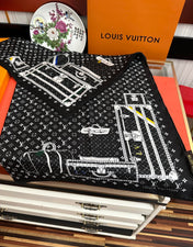LV SCARF 90 CM IN SILK 733839