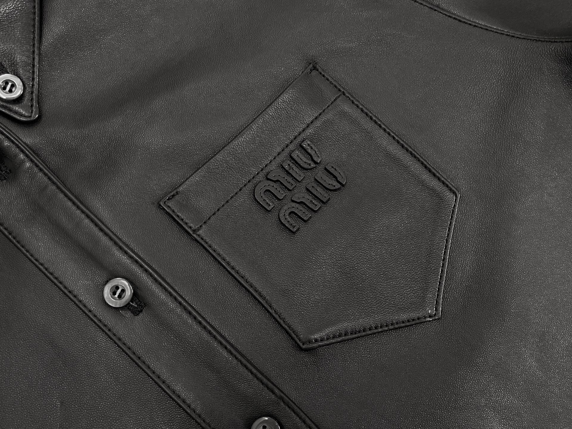 MIUMIU LEATHER JACKET STYLE 514
