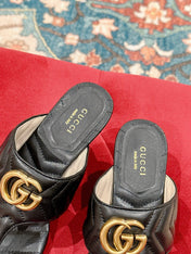 HIGH THONG MULE 55MM IN BLACK CALFSKIN WITH GOLD HARDWARE
