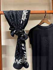 CHANEL 25S SCARF 140 IN SILK 735805