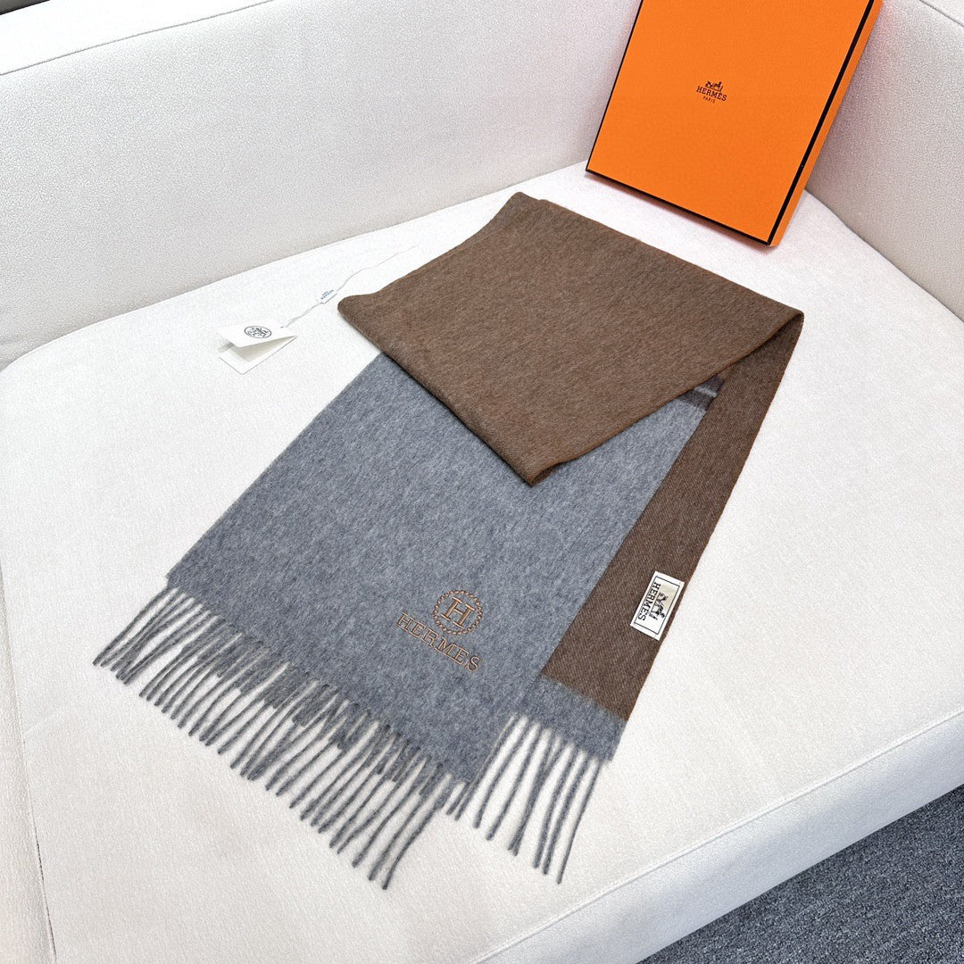 HERMES 25S SCARF 180 IN CASHMERE 854602