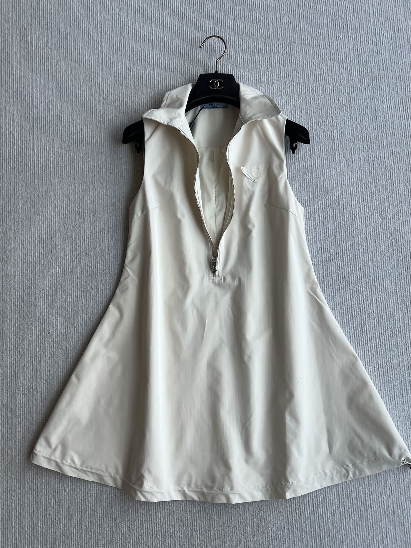 PRADA PREMIUM BLAZER DRESS WITH LAPELS 269713